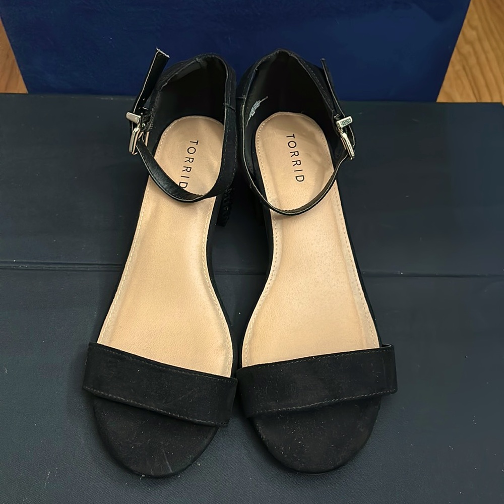 Torrid heeled sandals size 9